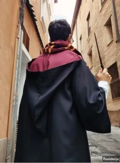 Harry Potter Gryffindor Cape Deluxe Für Erwachsene (Offizielle Sammler Replikat) -Cosplay Kleidung harry potter gryffindor umhang deluxe fur erwachsene offizielle sammler replikat 7